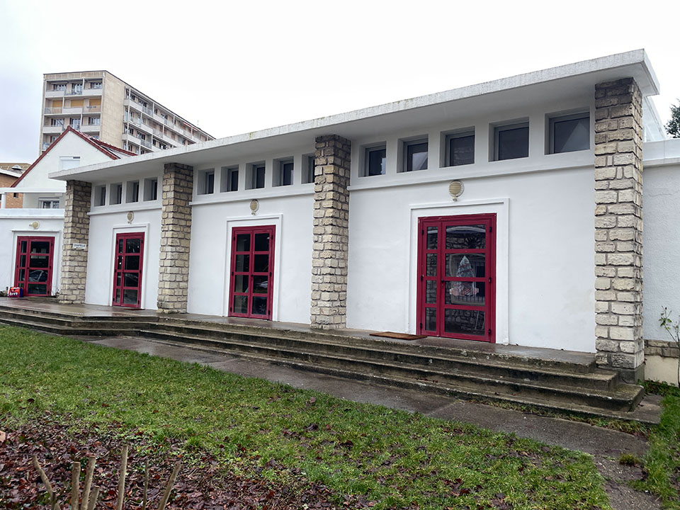St Jean ExtérieurEntrée Salles 04