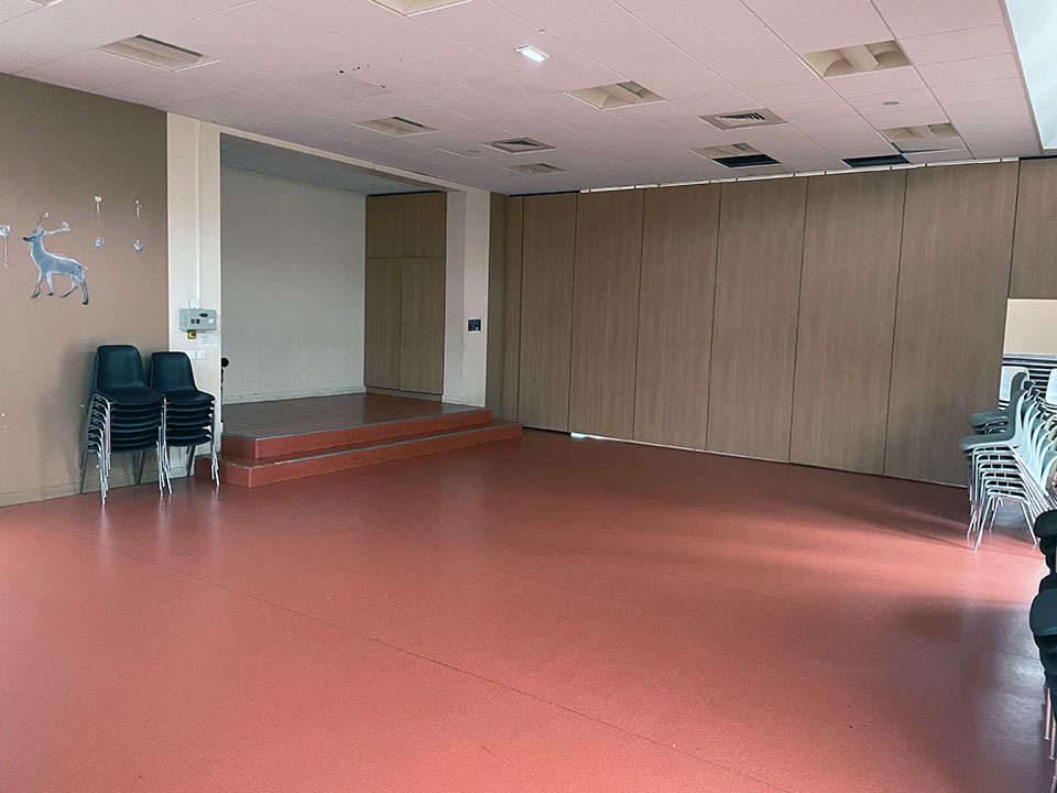 St Jean Grande Salle 03